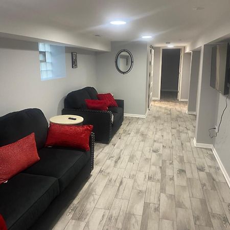 Charming 5 Bedrooms 2 Bathrooms Chicago Extérieur photo